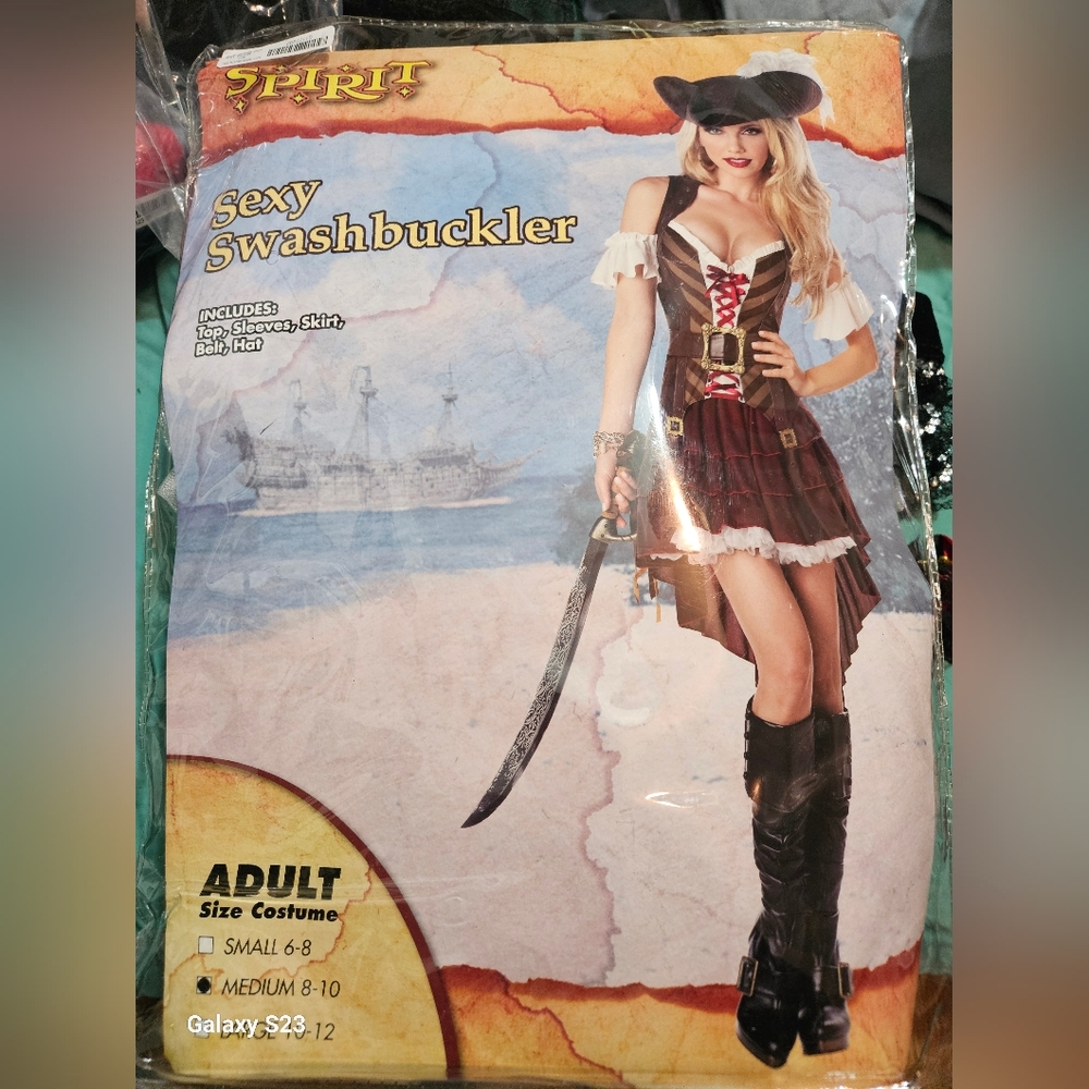 Sexy Lady Pirate Outfit Medium